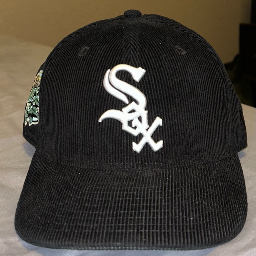 NEW ERA CHICAGO WHITE SOX CORDUROY FITTED 7 1/4